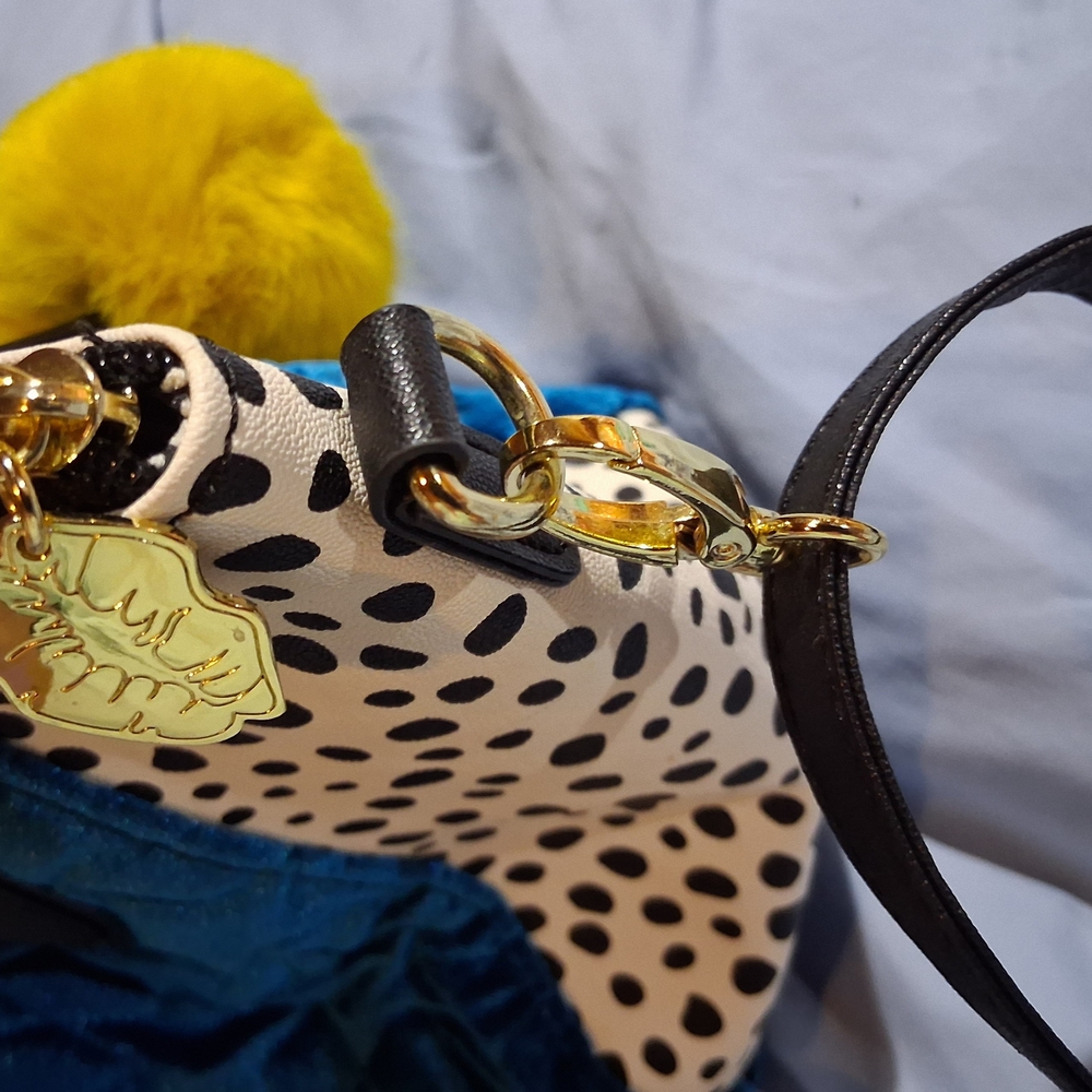 Luv Betsey By Betsey Johnson Quilted Satchel - Picture 10 of 11